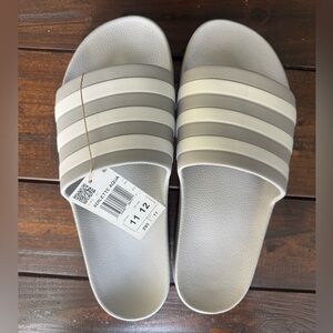 Adidas Adilette Aqua Slides Men’s Size 11 US Gray/White Logo